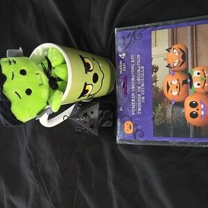 Halloween Decor/Collectibles